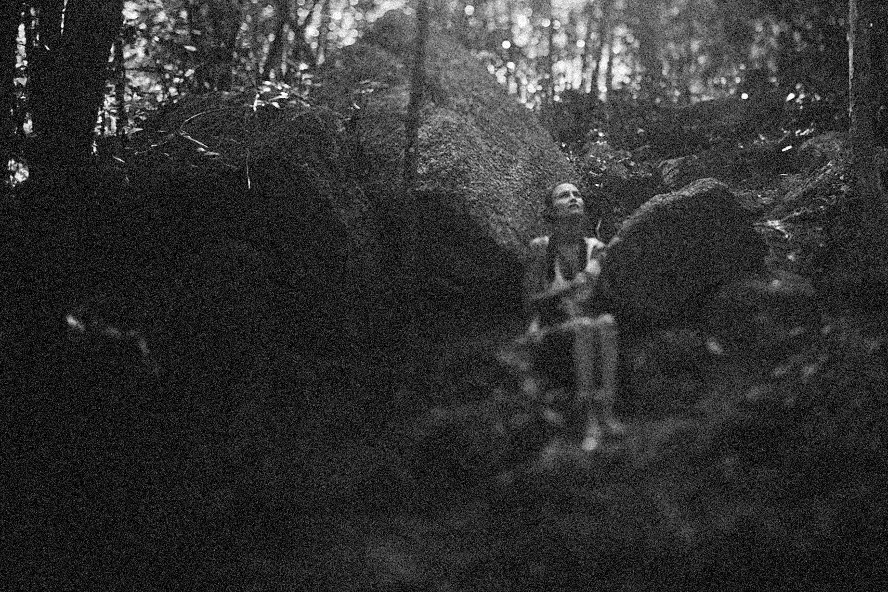Woman in quiet presence in nature – HYLR